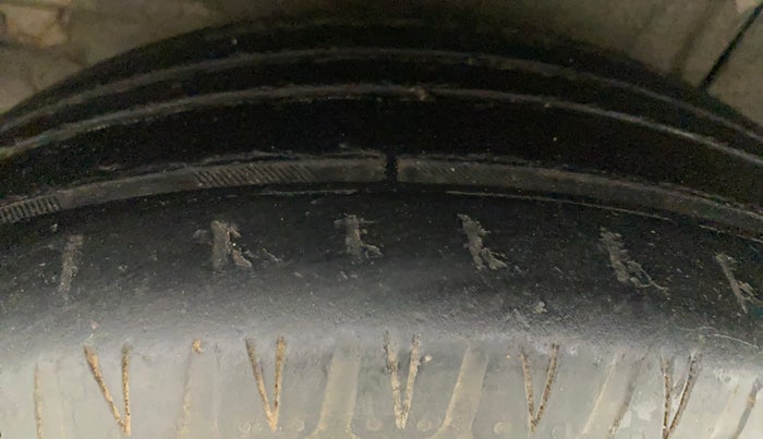 2012 Hyundai i20 SPORTZ (O) 1.2, Petrol, Manual, 84,491 km, Right Rear Tyre Tread