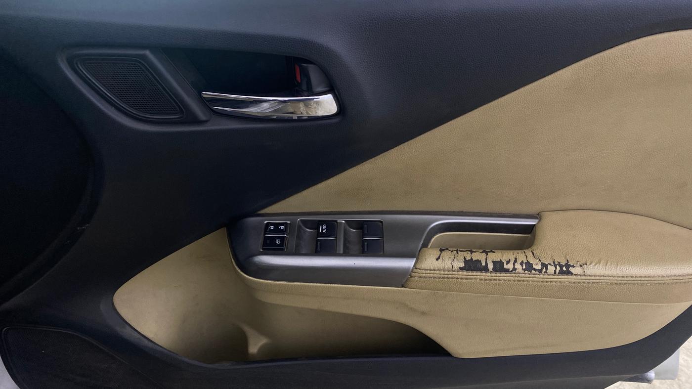2015 Honda City 1.5L I-VTEC VX CVT, Petrol, Automatic, 78,449 km, Driver Side Door Panels Control