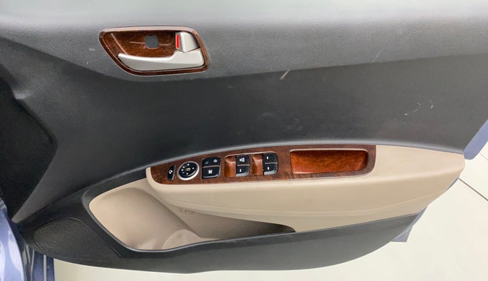 2014 Hyundai Grand i10 SPORTZ 1.2 KAPPA VTVT, Petrol, Manual, 22,366 km, Driver Side Door Panels Control