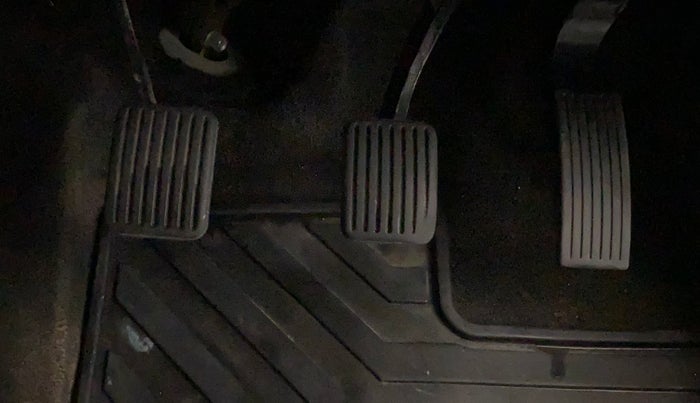 2021 Hyundai GRAND I10 NIOS SPORTZ 1.2 KAPPA VTVT CNG, CNG, Manual, 98,917 km, Pedals