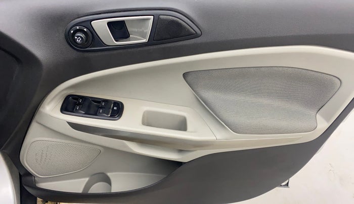 2015 Ford Ecosport TITANIUM 1.0L ECOBOOST, Petrol, Manual, 58,895 km, Driver Side Door Panels Control