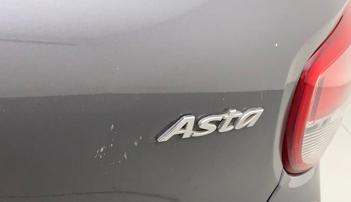 2015 Hyundai Grand i10 ASTA AT 1.2 KAPPA VTVT, Petrol, Automatic, 55,629 km, Dicky (Boot door) - Minor scratches