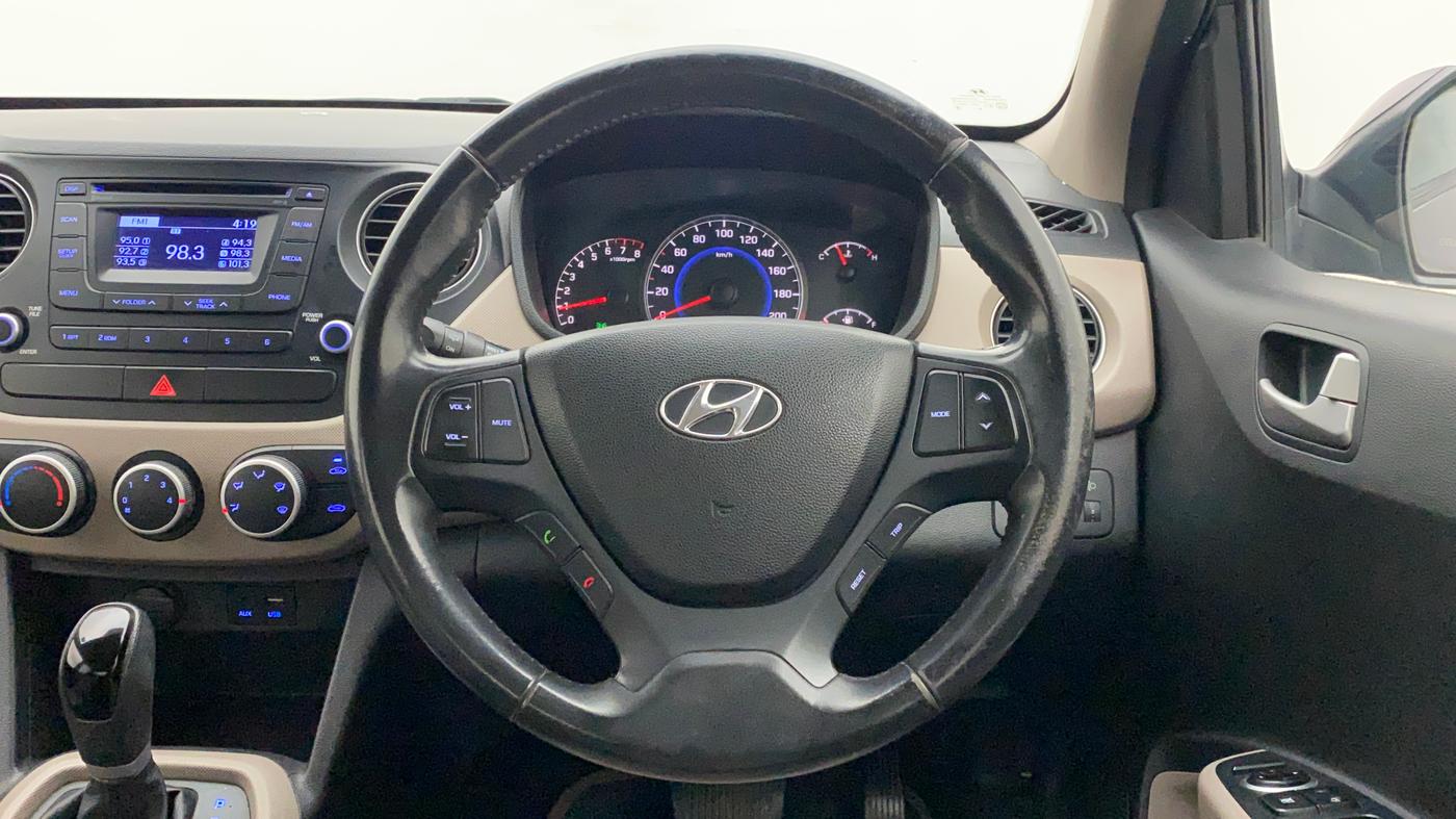 2015 Hyundai Grand i10 ASTA AT 1.2 KAPPA VTVT, Petrol, Automatic, 55,629 km, Steering Wheel Close Up