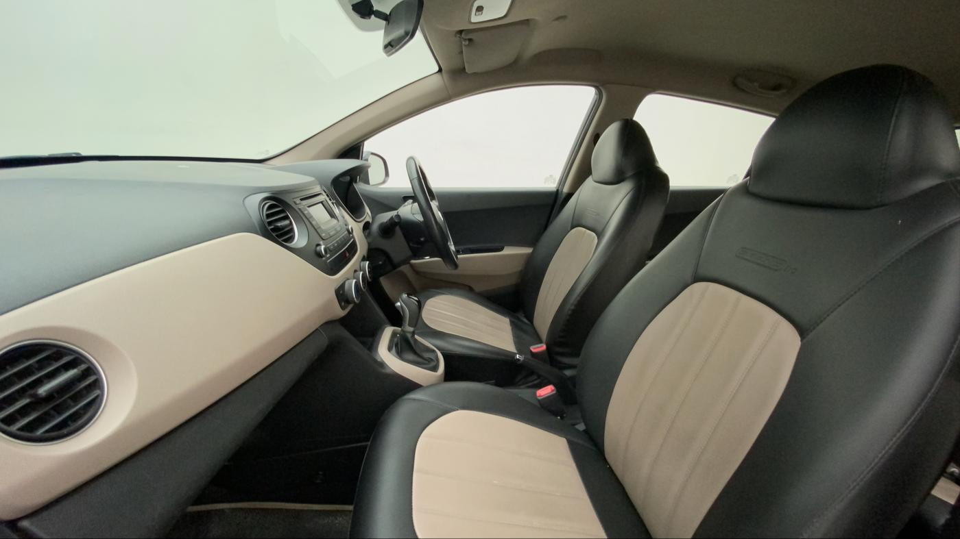 2015 Hyundai Grand i10 ASTA AT 1.2 KAPPA VTVT, Petrol, Automatic, 55,629 km, Right Side Front Door Cabin