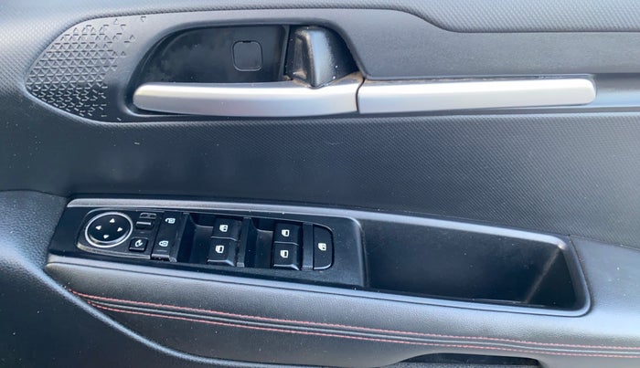 2021 KIA SONET GTX PLUS 1.5 AT, Diesel, Automatic, 29,694 km, Driver Side Door Panels Control