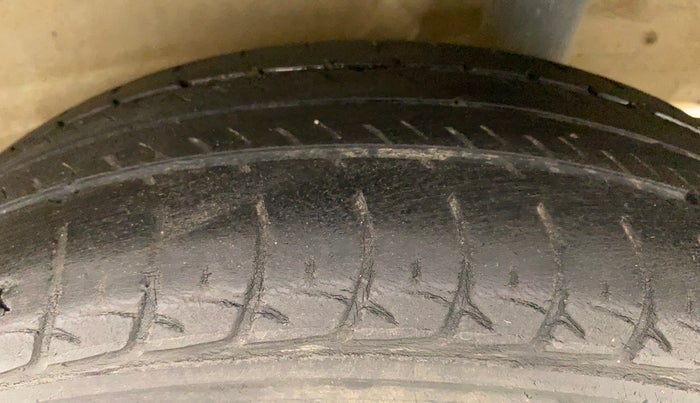 2020 Maruti New Wagon-R VXI 1.2, Petrol, Manual, 63,404 km, Left Rear Tyre Tread