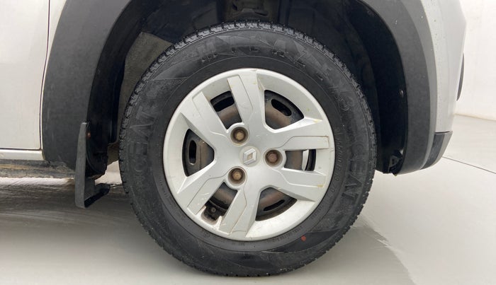 2016 Renault Kwid RXT 0.8, Petrol, Manual, 61,874 km, Right Front Wheel
