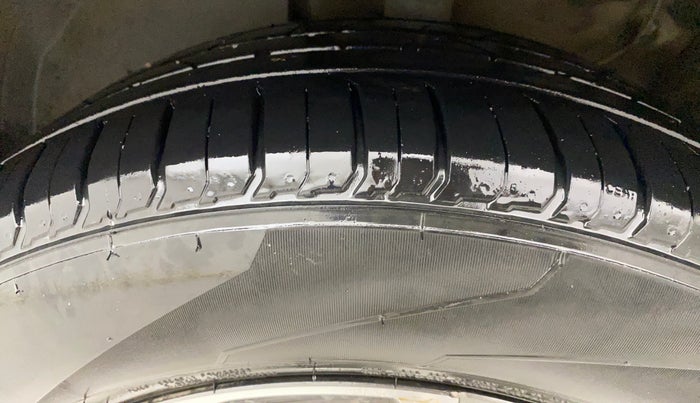 2021 KIA SONET GTX PLUS 1.0 IMT, Petrol, Manual, 71,792 km, Left Front Tyre Tread