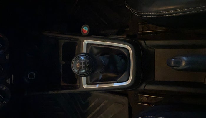 2019 Maruti Swift LXI, Petrol, Manual, 42,772 km, Gear Lever