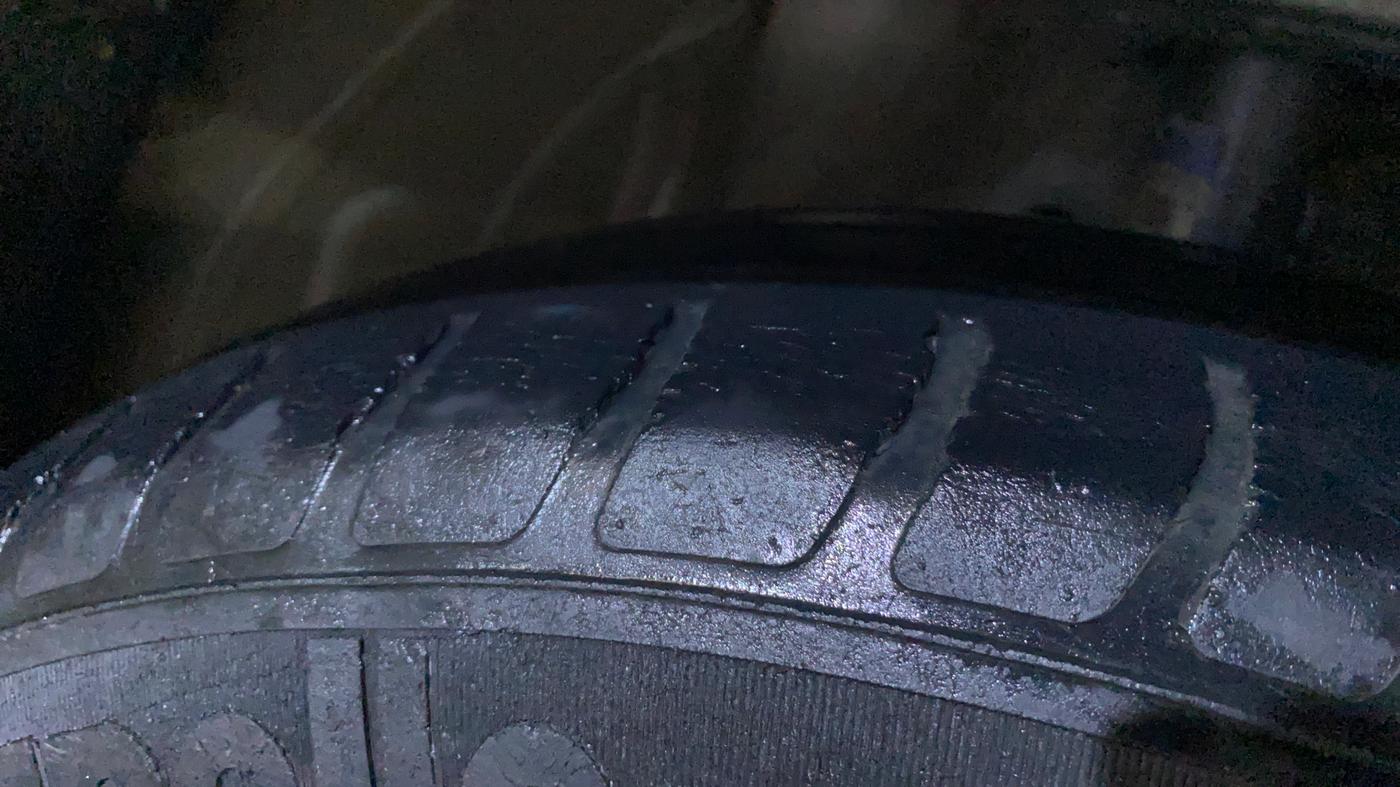 2019 Maruti Swift LXI, Petrol, Manual, 42,772 km, Right Front Tyre Tread