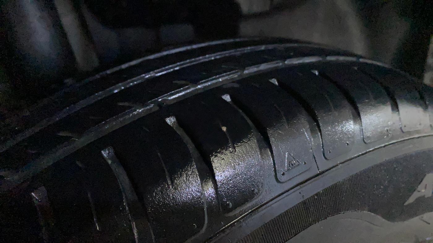 2019 Maruti Swift LXI, Petrol, Manual, 42,772 km, Right Rear Tyre Tread