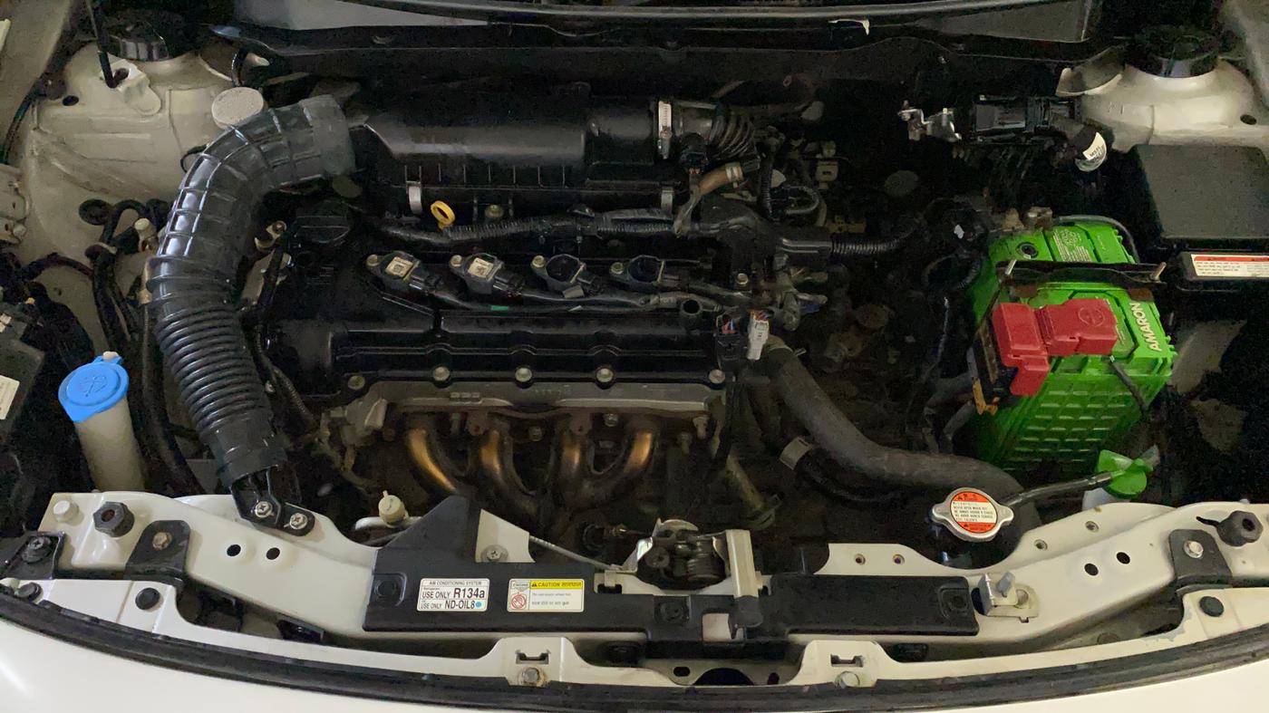 2019 Maruti Swift LXI, Petrol, Manual, 42,772 km, Engine View