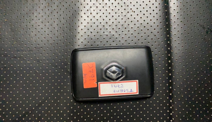 2020 Renault TRIBER RXZ, Petrol, Manual, 86,245 km, Key Close Up