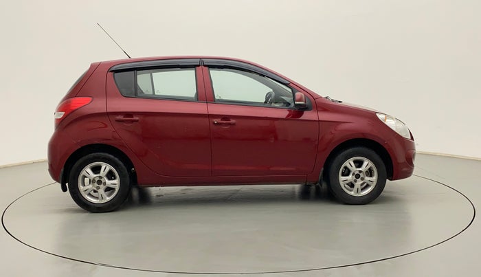 2010 Hyundai i20 SPORTZ 1.2, Petrol, Manual, 46,385 km, Right Side View