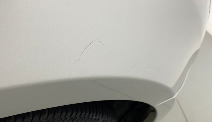 2011 Maruti Swift VXI, Petrol, Manual, 70,404 km, Right fender - Minor scratches