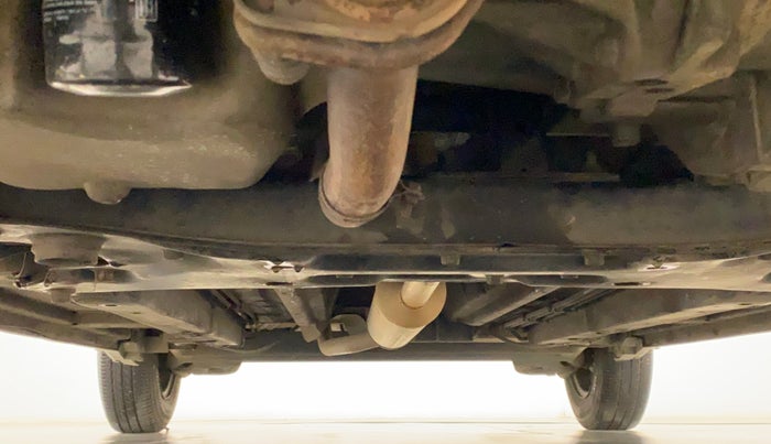 2011 Maruti Swift VXI, Petrol, Manual, 70,404 km, Front Underbody