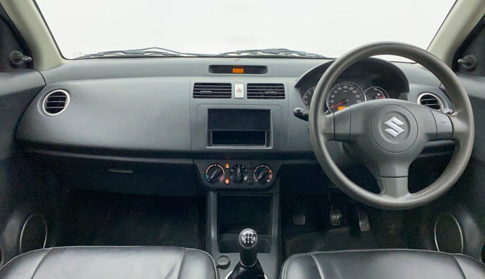 2011 Maruti Swift VXI, Petrol, Manual, 70,404 km, Dashboard