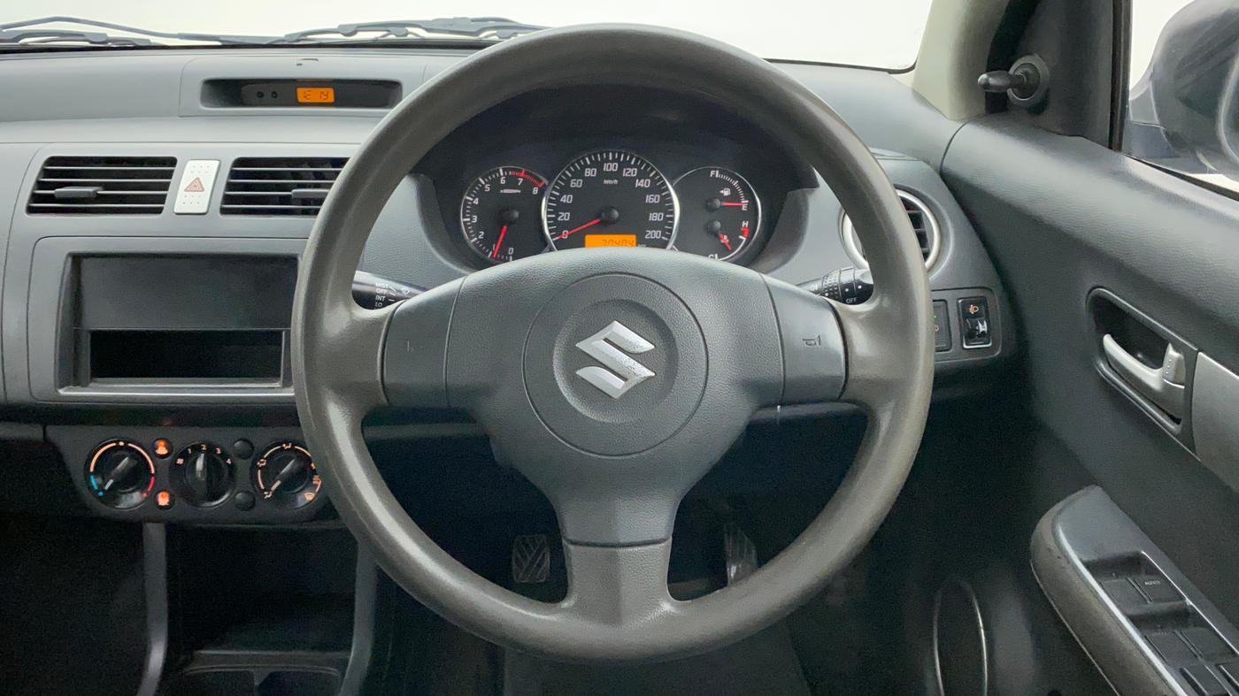 2011 Maruti Swift VXI, Petrol, Manual, 70,404 km, Steering Wheel Close Up
