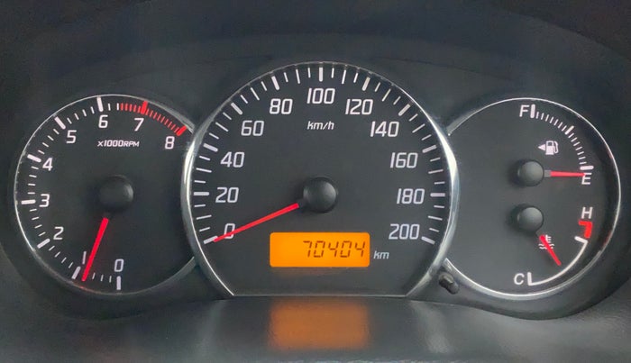 2011 Maruti Swift VXI, Petrol, Manual, 70,404 km, Odometer Image