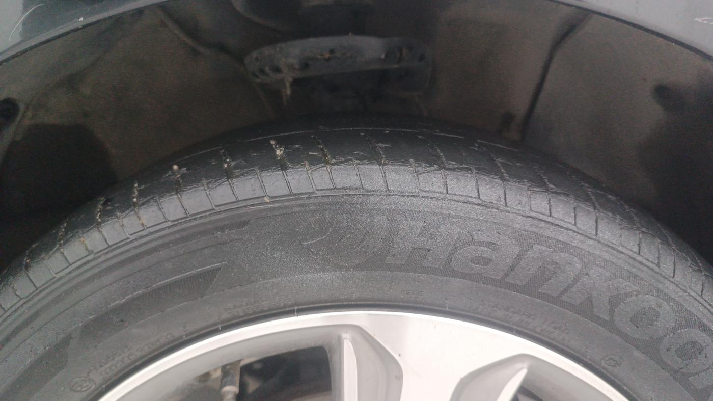 2018 Hyundai Verna 1.6 VTVT SX, Petrol, Manual, 70,377 km, Right Front Tyre Tread