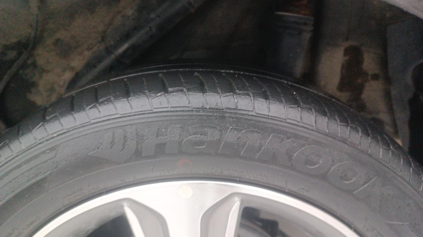 2018 Hyundai Verna 1.6 VTVT SX, Petrol, Manual, 70,377 km, Left Rear Tyre Tread