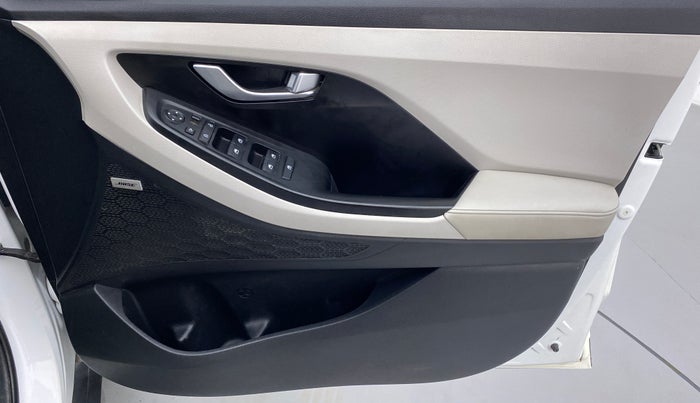 2020 Hyundai Creta 1.5 SX (O) AT, Petrol, Automatic, 45,074 km, Driver Side Door Panels Control