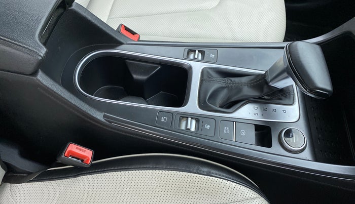 2020 Hyundai Creta 1.5 SX (O) AT, Petrol, Automatic, 45,074 km, Gear Lever