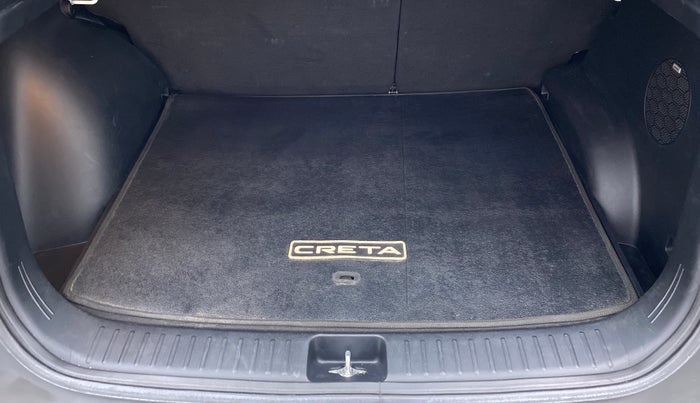 2020 Hyundai Creta 1.5 SX (O) AT, Petrol, Automatic, 45,074 km, Boot Inside