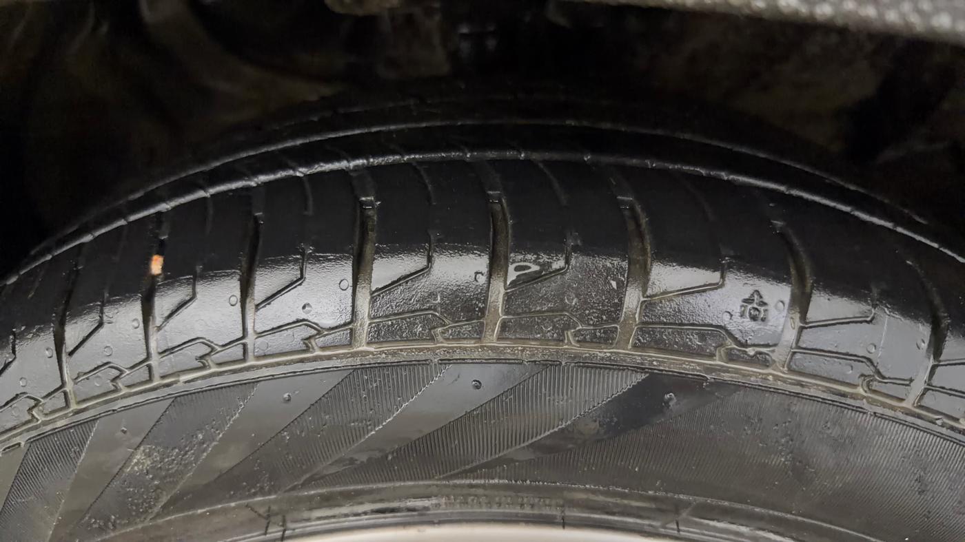 2020 KIA SELTOS HTX IVT 1.5 PETROL, Petrol, Automatic, 91,134 km, Right Front Tyre Tread