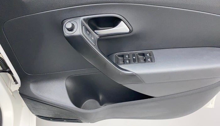2015 Volkswagen Polo GT TSI AT, Petrol, Automatic, 57,232 km, Driver Side Door Panels Control