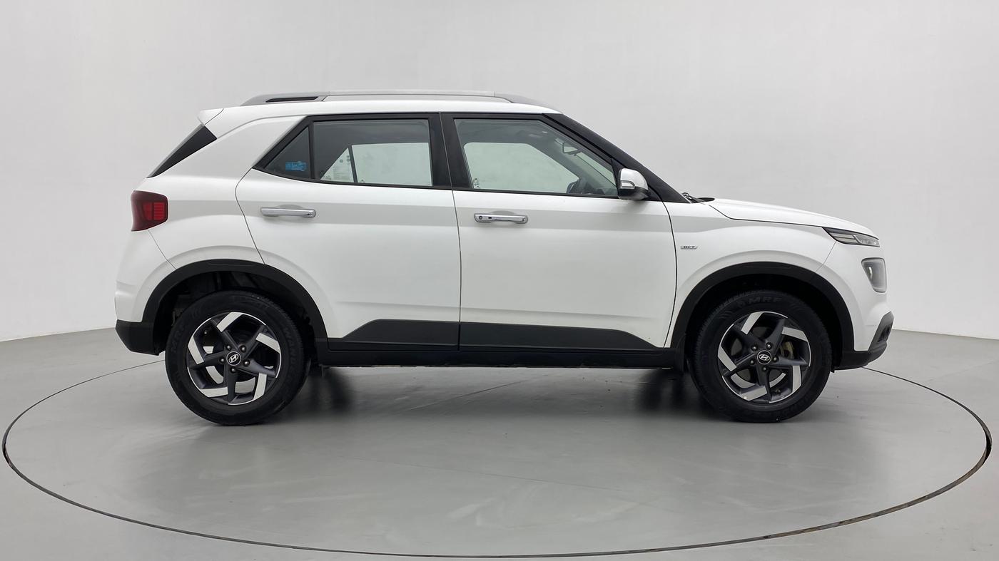 2019 Hyundai VENUE SX PLUS 1.0 TURBO DCT, Petrol, Automatic, 36,675 km, Right Side View
