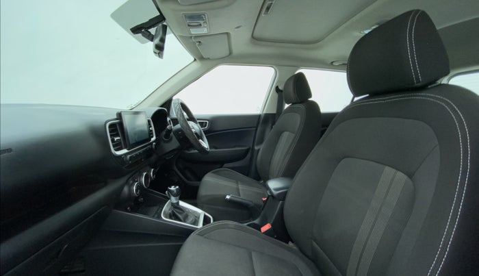2019 Hyundai VENUE SX PLUS 1.0 TURBO DCT, Petrol, Automatic, 36,675 km, Right Side Front Door Cabin