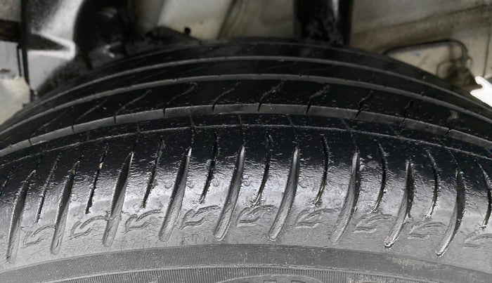 2019 Hyundai VENUE SX PLUS 1.0 TURBO DCT, Petrol, Automatic, 36,675 km, Left Rear Tyre Tread