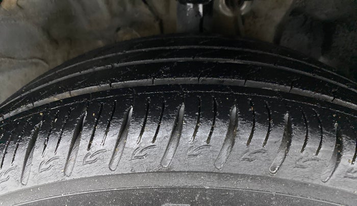 2019 Hyundai VENUE SX PLUS 1.0 TURBO DCT, Petrol, Automatic, 36,675 km, Right Front Tyre Tread