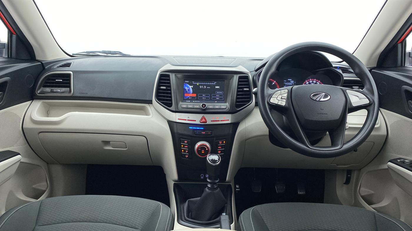 2019 Mahindra XUV300 1.5 W6 MT, Diesel, Manual, 22,770 km, Dashboard