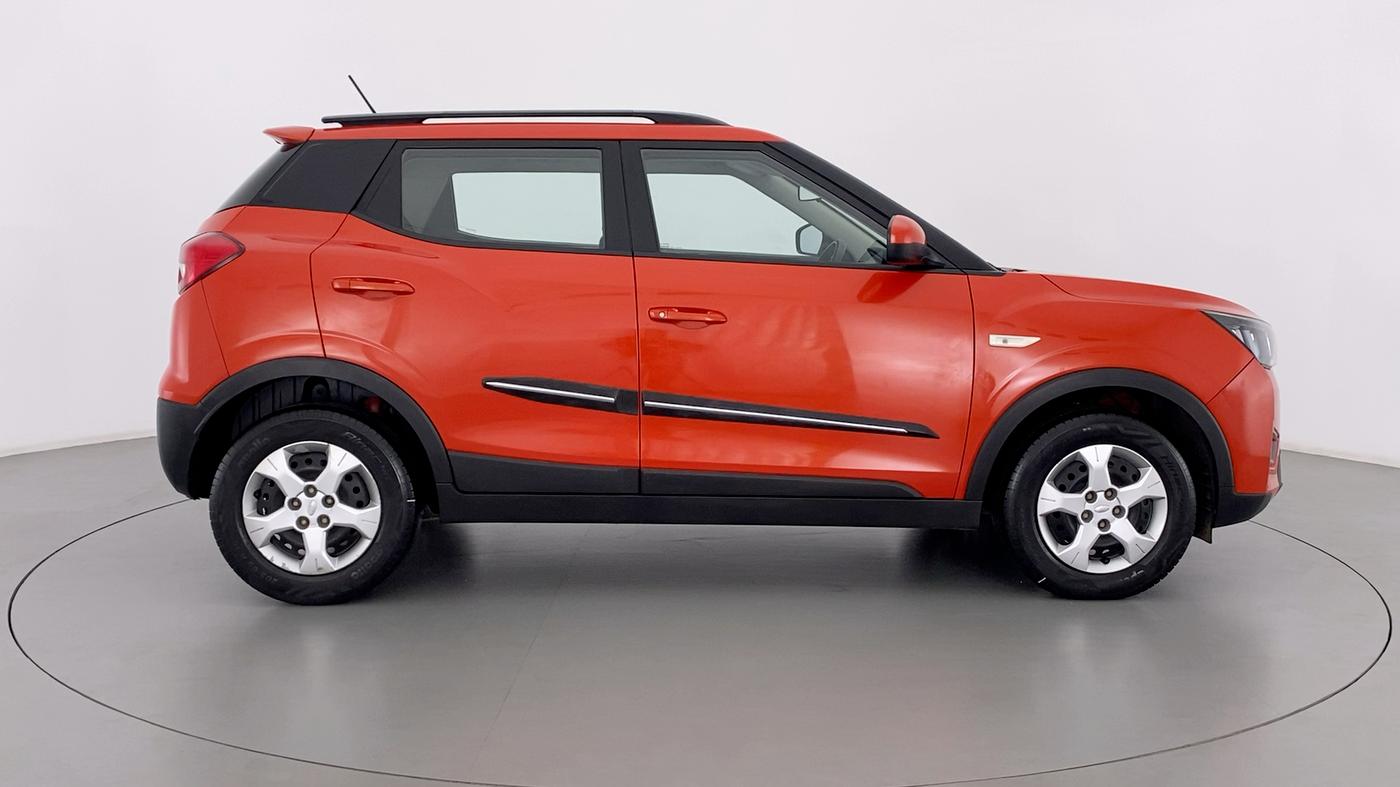 2019 Mahindra XUV300 1.5 W6 MT, Diesel, Manual, 22,770 km, Right Side View