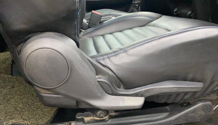 2022 Maruti Baleno ALPHA PETROL 1.2, Petrol, Manual, 55,882 km, Driver Side Adjustment Panel