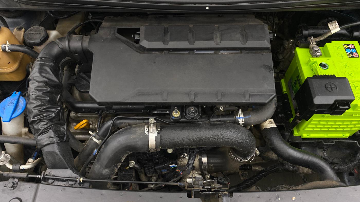2022 Hyundai GRAND I10 NIOS SPORTZ 1.0 TURBO GDI, Petrol, Manual, 35,481 km, Engine View