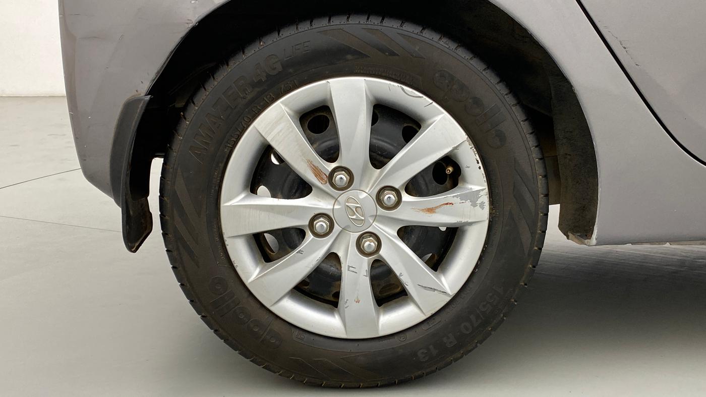 2012 Hyundai Eon MAGNA PLUS, Petrol, Manual, 76,556 km, Right Rear Wheel