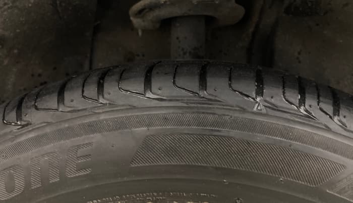 2021 Tata NEXON XM PETROL, Petrol, Manual, 16,927 km, Right Front Tyre Tread