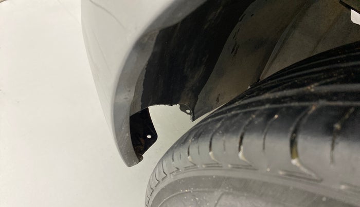 2016 Maruti Baleno ALPHA PETROL 1.2, Petrol, Manual, 1,05,224 km, Left fender - Lining loose