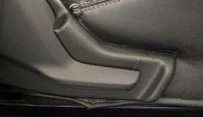 2018 Maruti Baleno DELTA PETROL 1.2, Petrol, Manual, 64,427 km, Driver Side Adjustment Panel