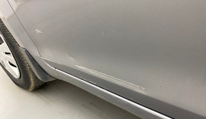 2014 Maruti Swift Dzire VXI, Petrol, Manual, 37,815 km, Front passenger door - Minor scratches