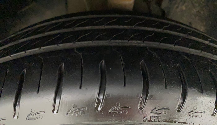 2023 Tata ALTROZ XZ PLUS I-TURBO PETROL, Petrol, Manual, 3,740 km, Right Front Tyre Tread