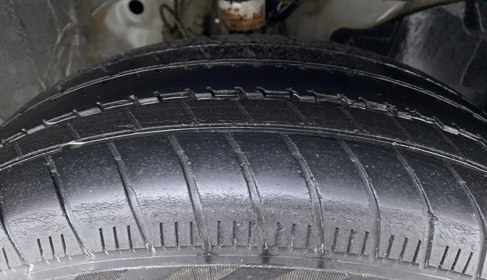 2019 Honda Amaze 1.2 SMT I VTEC, Petrol, Manual, 65,987 km, Right Front Tyre Tread