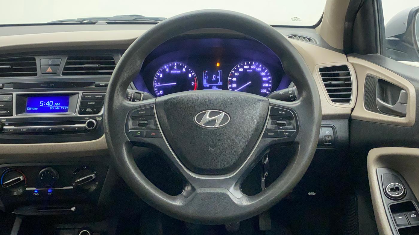 2014 Hyundai Elite i20 MAGNA 1.2, Petrol, Manual, 36,036 km, Steering Wheel Close Up