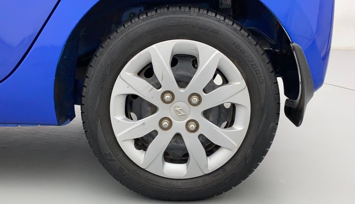 2016 Hyundai Eon MAGNA +, Petrol, Manual, 38,519 km, Left Rear Wheel