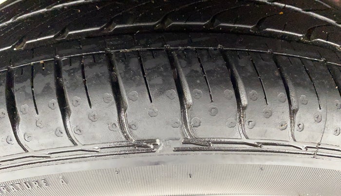 2022 Tata Tiago XZA PLUS PETROL, Petrol, Automatic, 15,573 km, Right Rear Tyre Tread