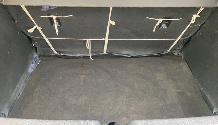 2019 Hyundai Elite i20 ASTA 1.2 (O), Petrol, Manual, 80,663 km, Boot Inside