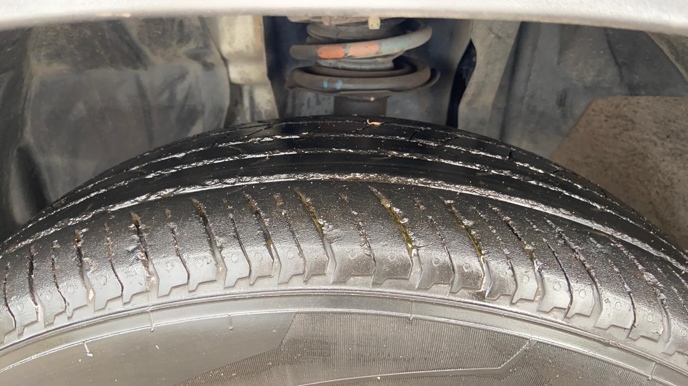 2020 Nissan MAGNITE XV PREMIUM TURBO, Petrol, Manual, 56,803 km, Left Front Tyre Tread